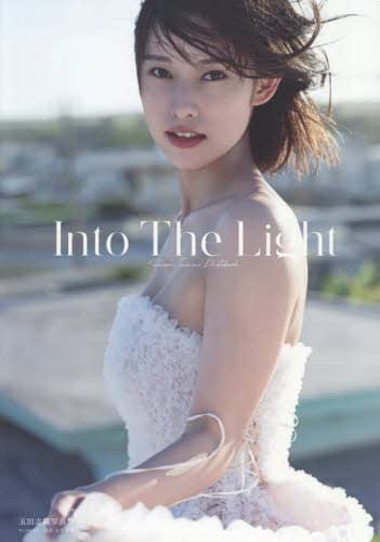 Into The Light Shiori Tamada Photobook ےJÒ/Be