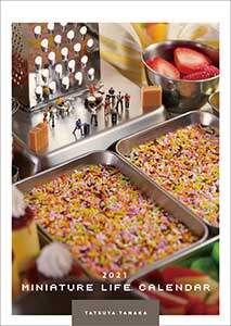 ＭＩＮＩＡＴＵＲＥ　ＬＩＦＥ　ＣＡＬＥＮＤＡＲ　２０２１年カレンダー