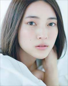 卓上　久保田紗友　２０２２年カレンダー