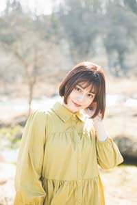 杉本有美　２０２２年カレンダー