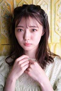 市川美織　２０２２年カレンダー