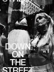 ＤＯＷＮ　ＯＮ　ＴＨＥ　ＳＴＲＥＥＴ